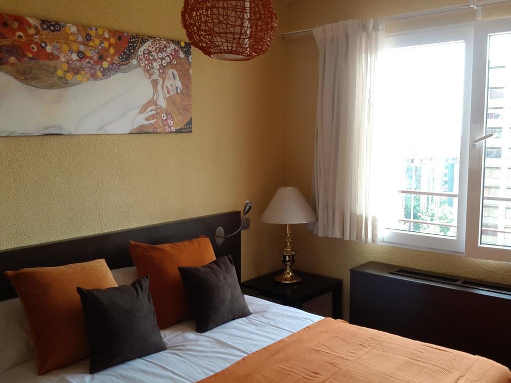 Apartamento Calle Mauricio Legendre Мадрид Стая снимка