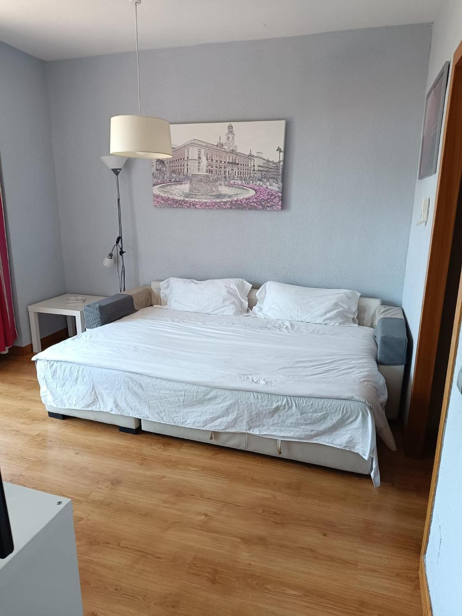 Apartamento Calle Mauricio Legendre Мадрид Екстериор снимка